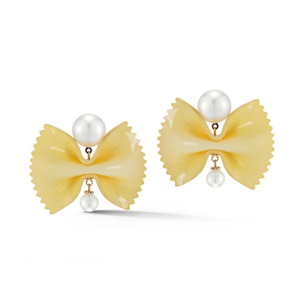 Chefanie Swinging Farfalle Pasta Pearl Earrings